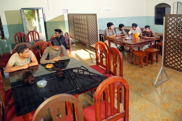 cafeteria